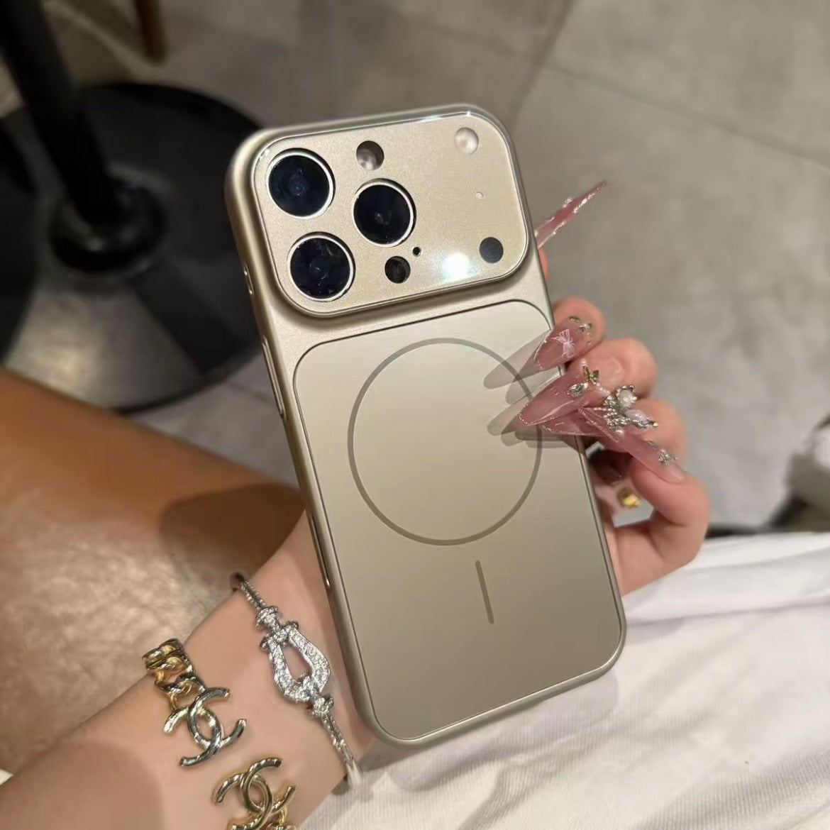 MagSafe Magnetic Phone Case – Nano Frosted Glass, Shockproof Armor Cover for iPhone 17 Air / 16 / 15 / 14 / 13 Pro Max